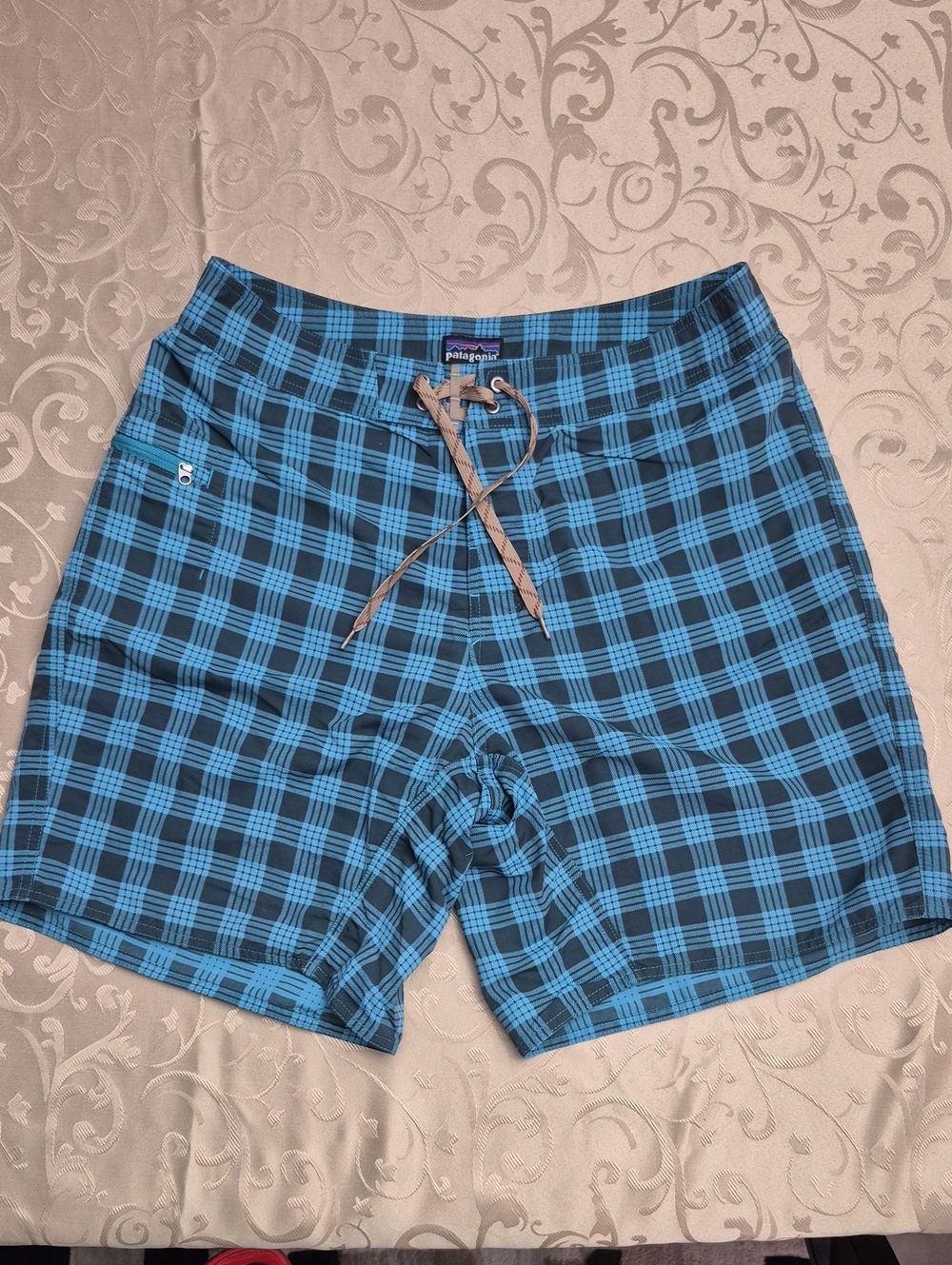 Patagonia Blue and Black Plaid Men’s Swim Board Shorts